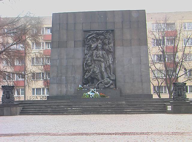 026.JPG - This is a monument to Mordechai Anielewicz who was the leader of the Warsaw ghetto uprising.  It was a heroic, though doomed, undertaking.